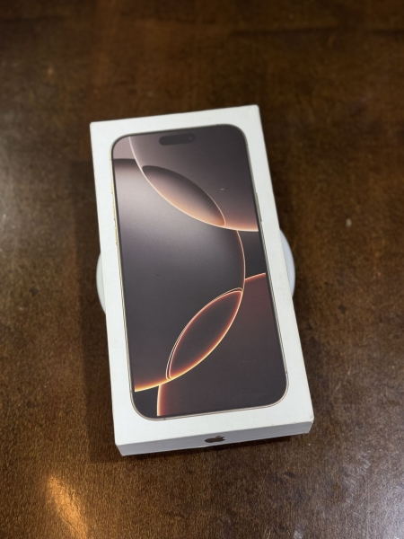 IPHONE 16 PROMAX + 6 MIL